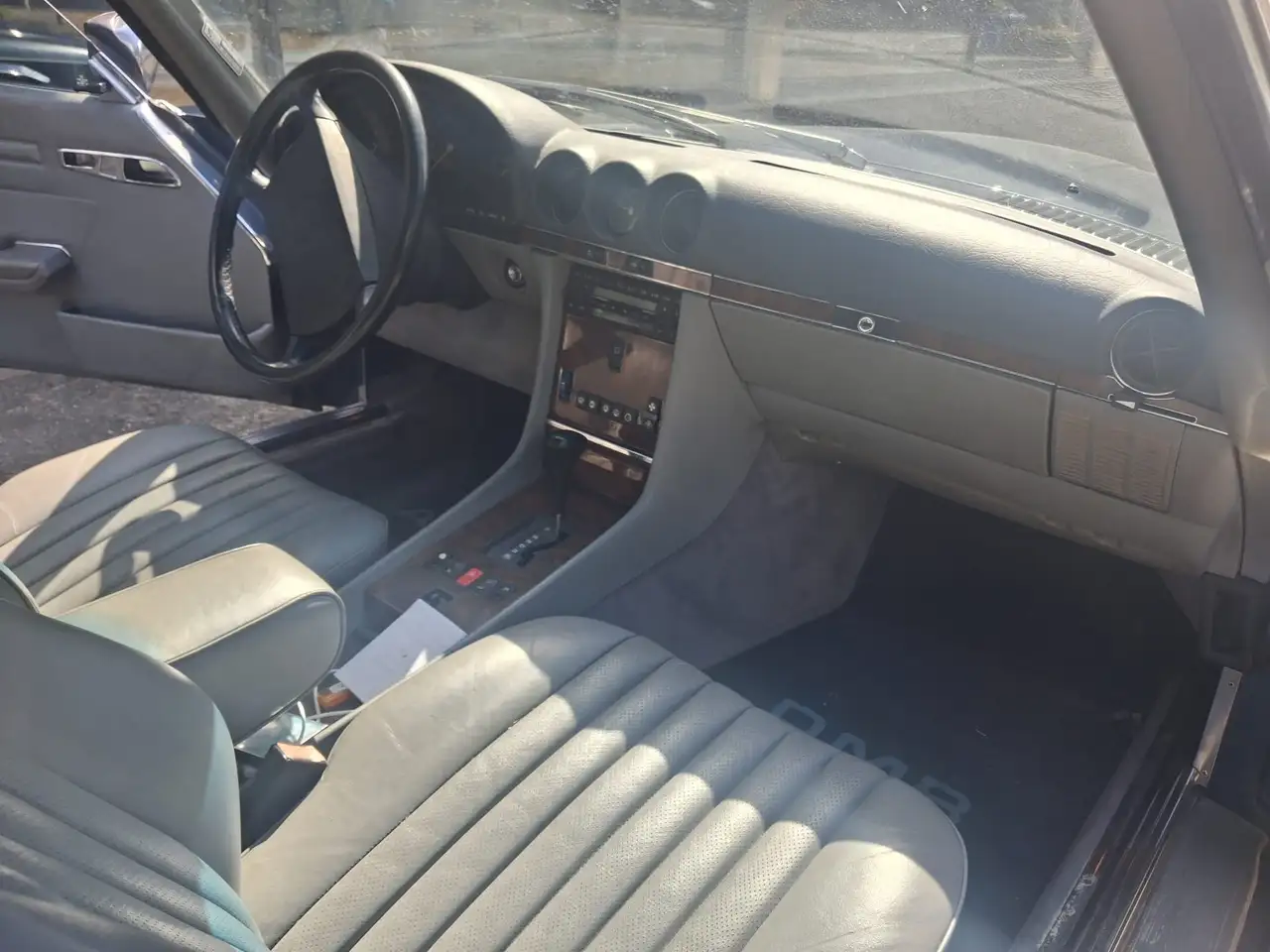 Mercedes-Benz SL 560, foto 6