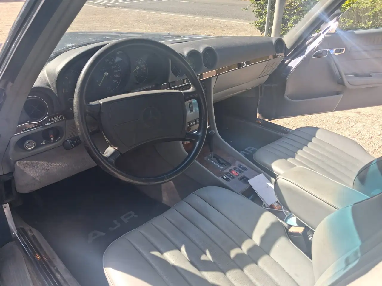Mercedes-Benz SL 560, foto 5