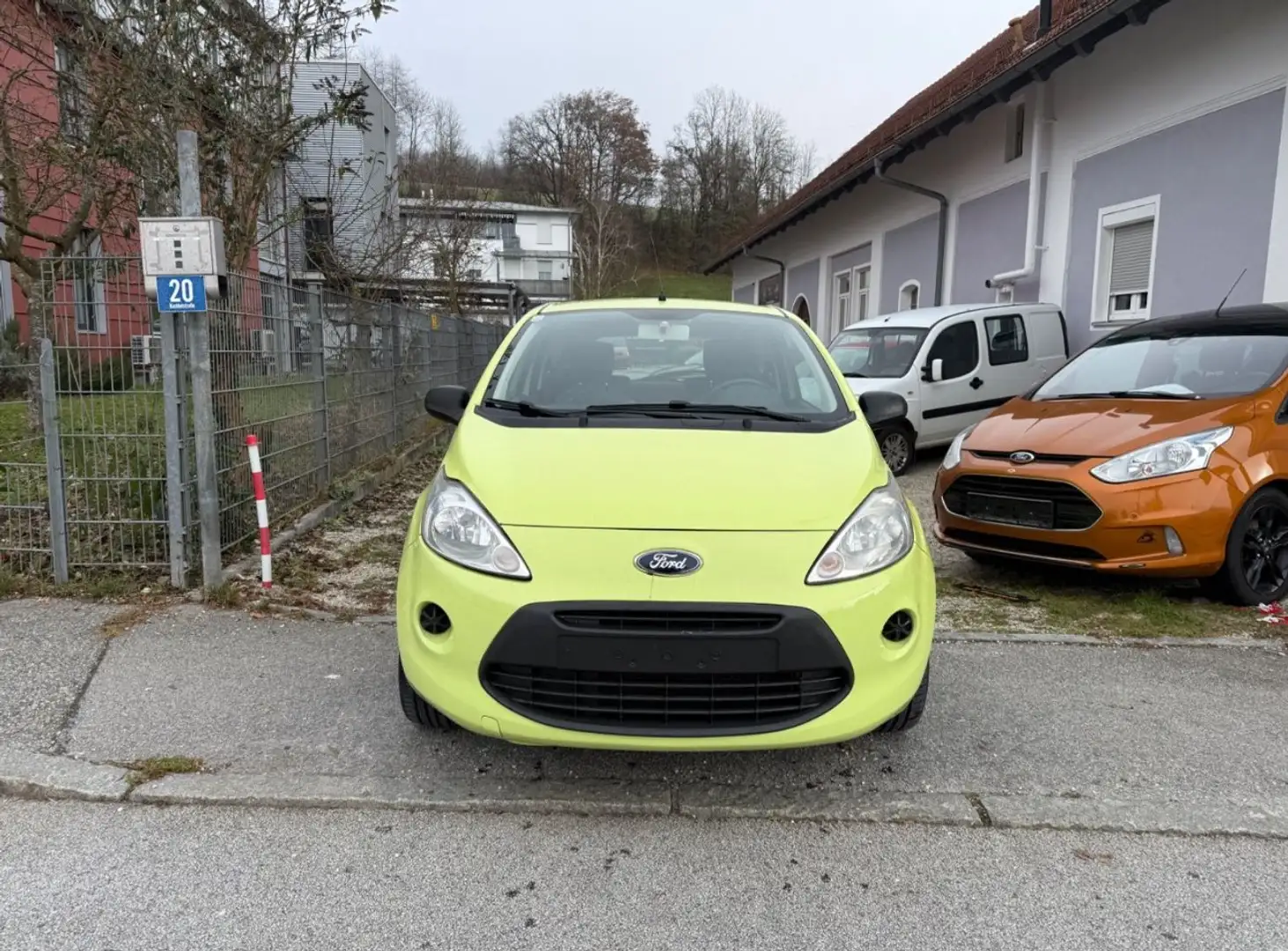 Ford Ka/Ka+ Ka 1.2 Titanium s/esp,tcs 69cv E5 UFFICIALE FORD Amarillo - 1