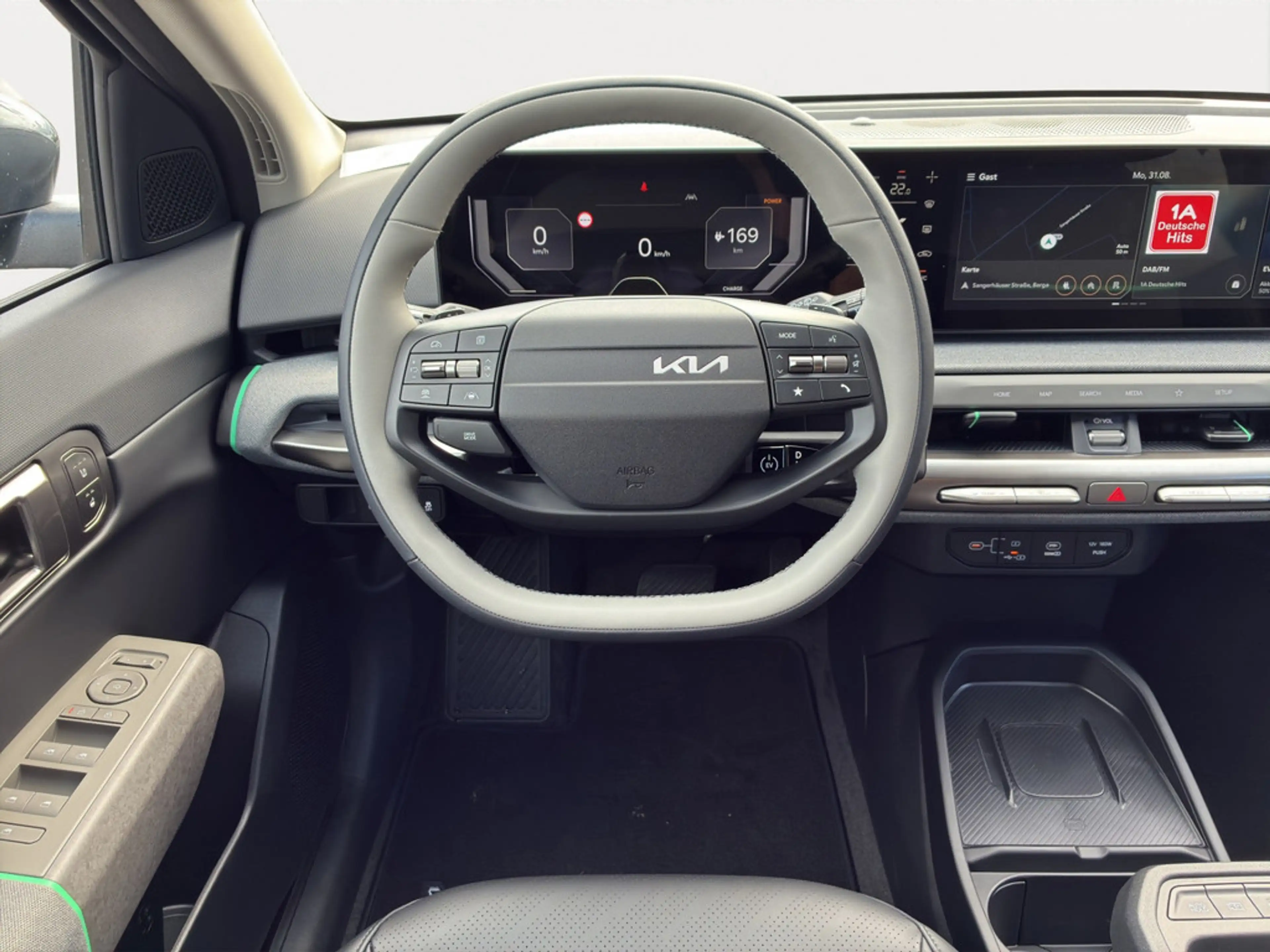 Kia EV4 58.3 kWh Earth | TECH | UPG | WIC — photo 14