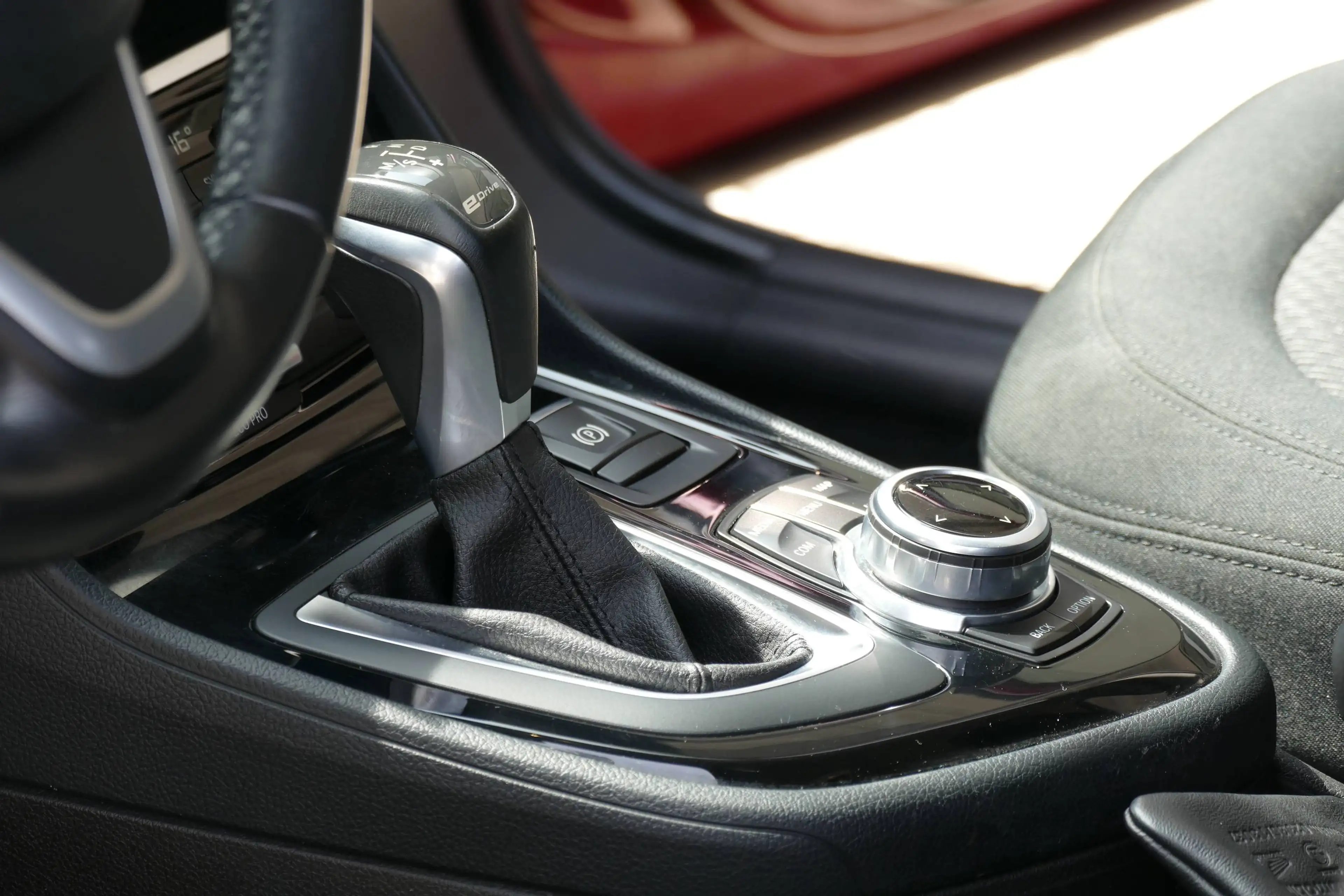 BMW 225 225 Active Tourer xe Advantage °4x4-Automatik° — photo 14