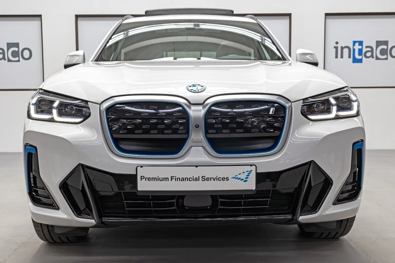 BMW iX3 Impressive Laser LiveCockPro DAPro ParkAss+ Fehér - 2