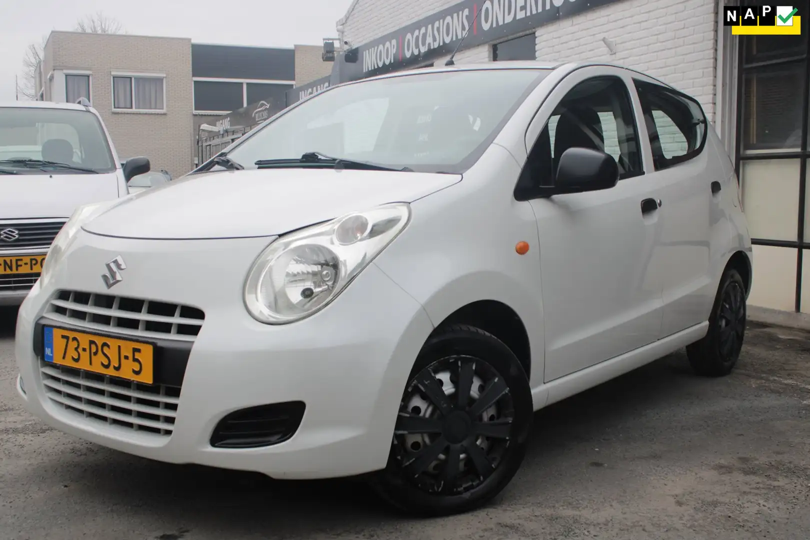 Suzuki Alto 1.0 Base Weiß - 1