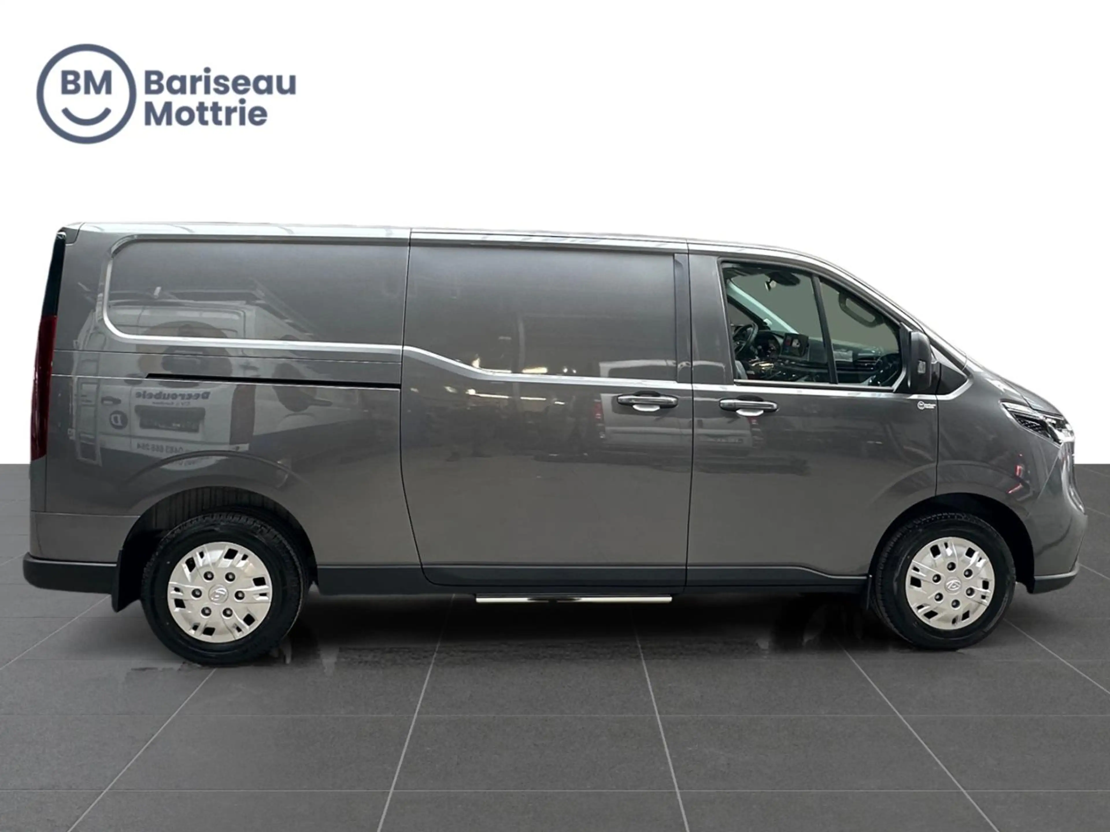 Maxus Deliver 7 L2H1 luxury — photo 3