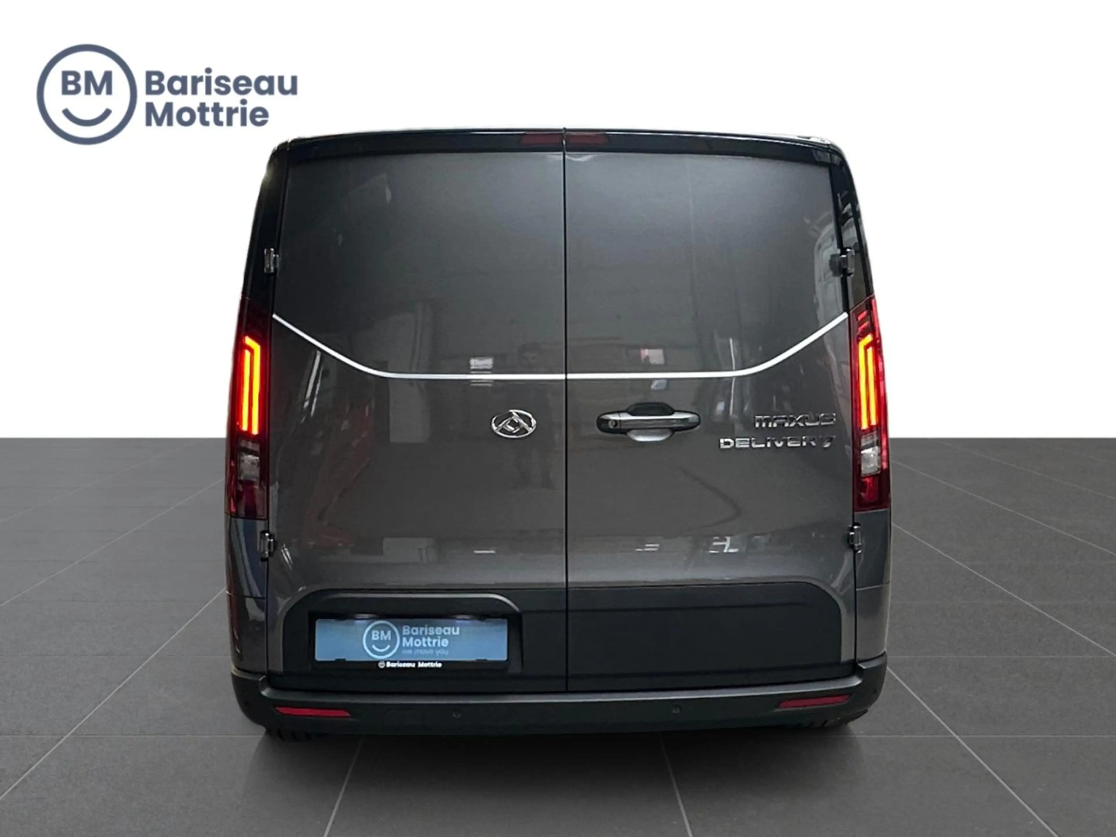 Maxus Deliver 7 L2H1 luxury — photo 5