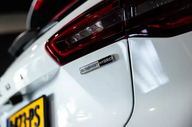 Ford Focus view 21