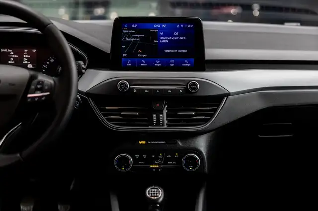 Ford Focus view 28