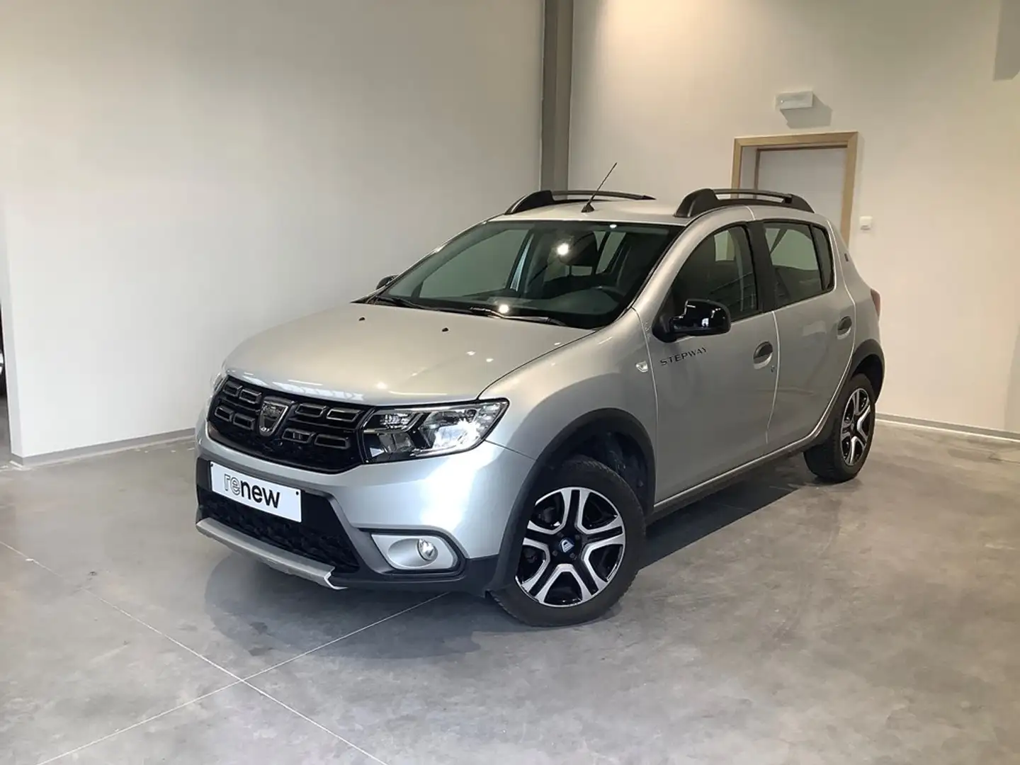 Dacia Sandero Stepway Grijs - 1