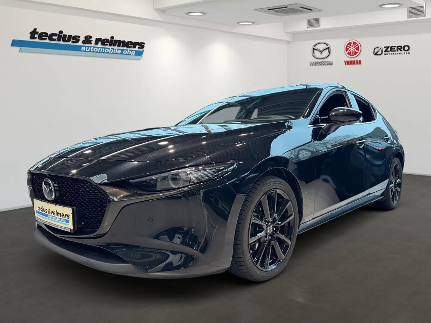 Mazda 3 e-SKYACTIV-X 186 6AT Exclusive-Line DASO DESI Schwarz - 1