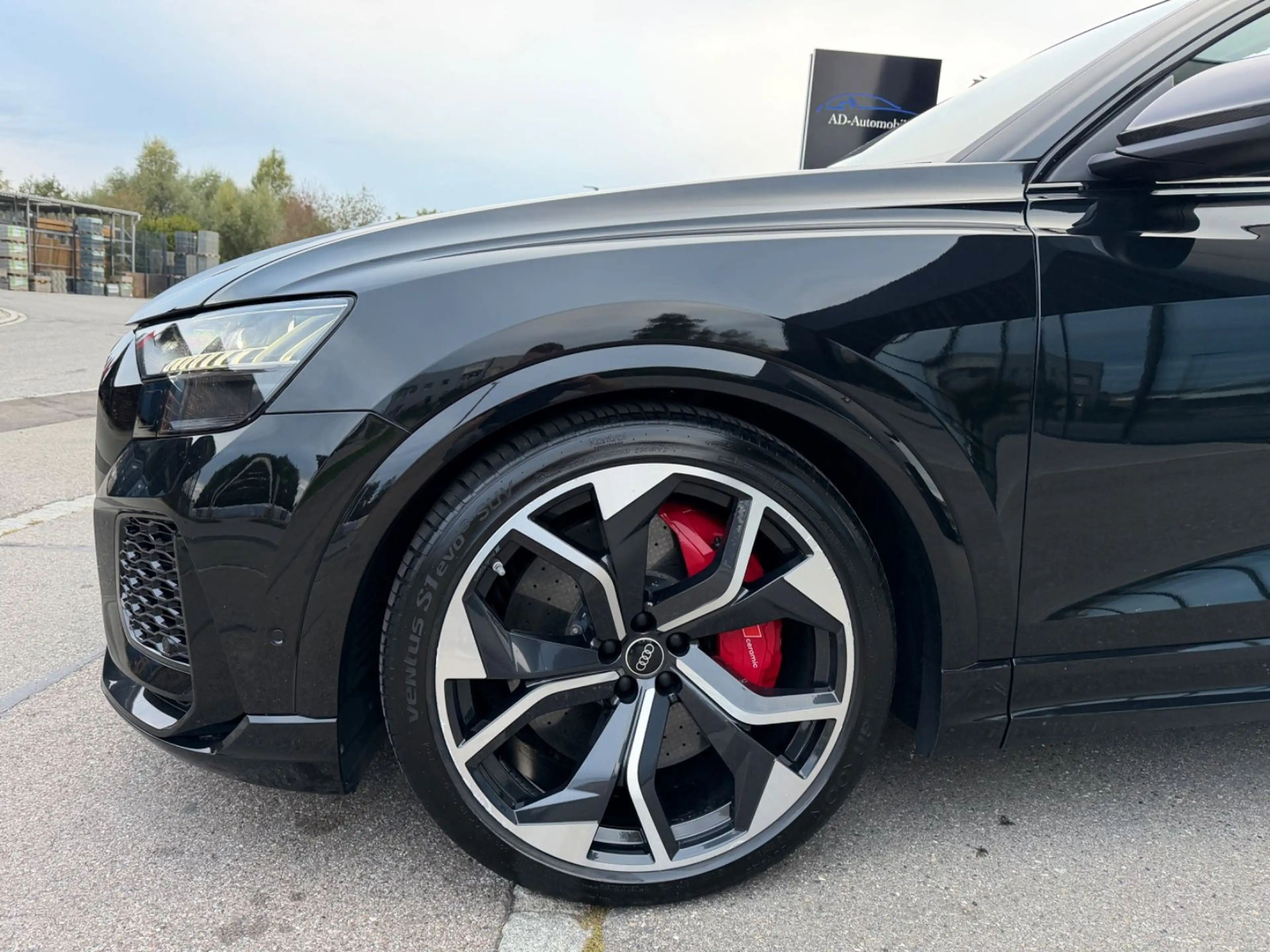 Audi RS Q8 4.0 TFSI Keramik Carbon Matrix 23 Zoll Pano — photo 10