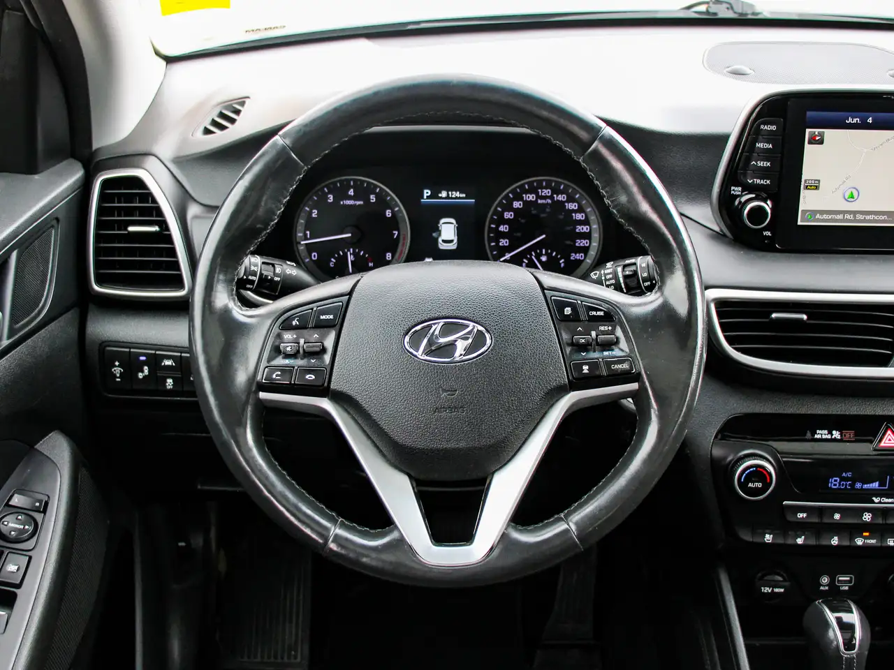Hyundai TUCSON снимка Hyundai TUCSON