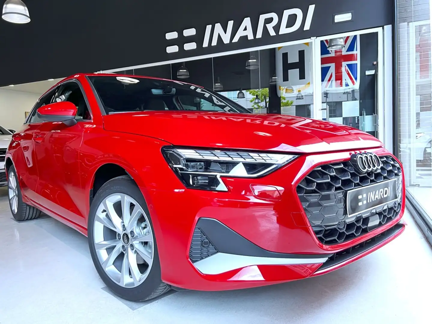 Audi A3 Sportback 30 TFSI Advanced S tronic Rojo - 1