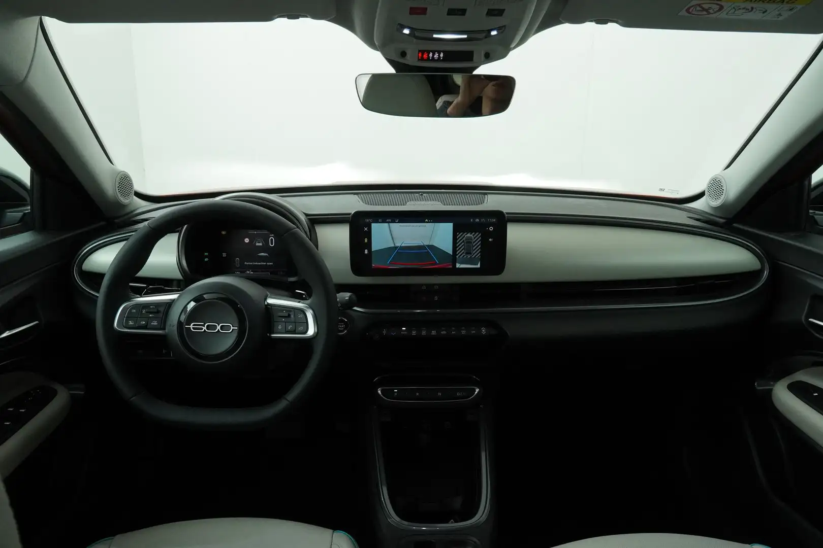 Fiat 600 1.2 Hybrid 145pk La Prima | Navigatie | Camera | E Oranje - 2