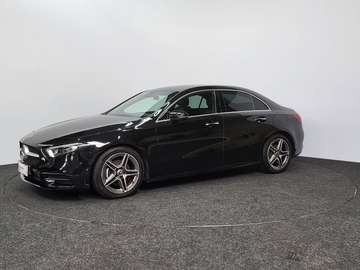 AMG Line | 2023 | 131.310 km | Led | CarPlay | Navi | DAB | Ambient |