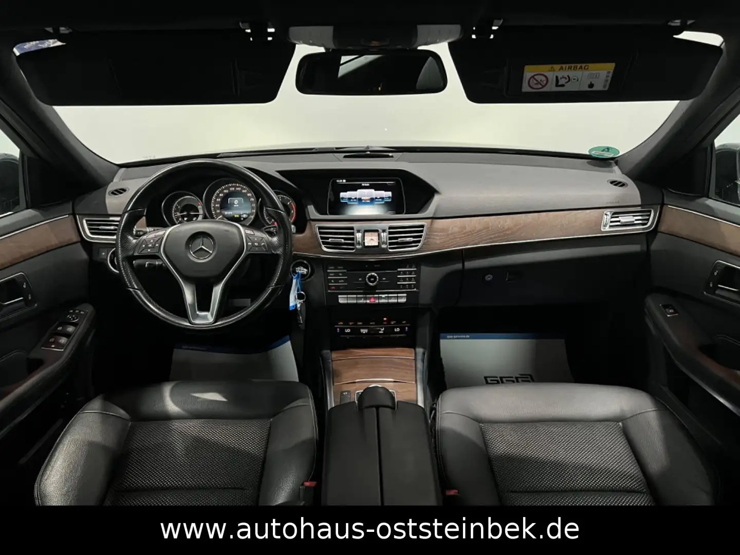 Mercedes-Benz E 200 T BLUETEC 7G TRONIC/LED/NAVI/SHD/PDC/AHK/ Gris - 2