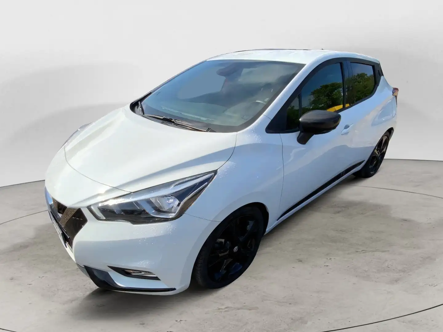 Nissan Micra 5ª serie DIG-T 117 5 porte N-Sport White - 1