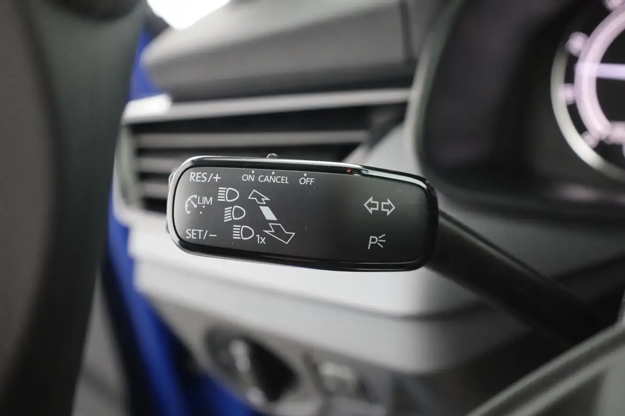 Skoda Kamiq 1.0 Active LED Spurhalte Bluetooth DAB, миниатюра 16
