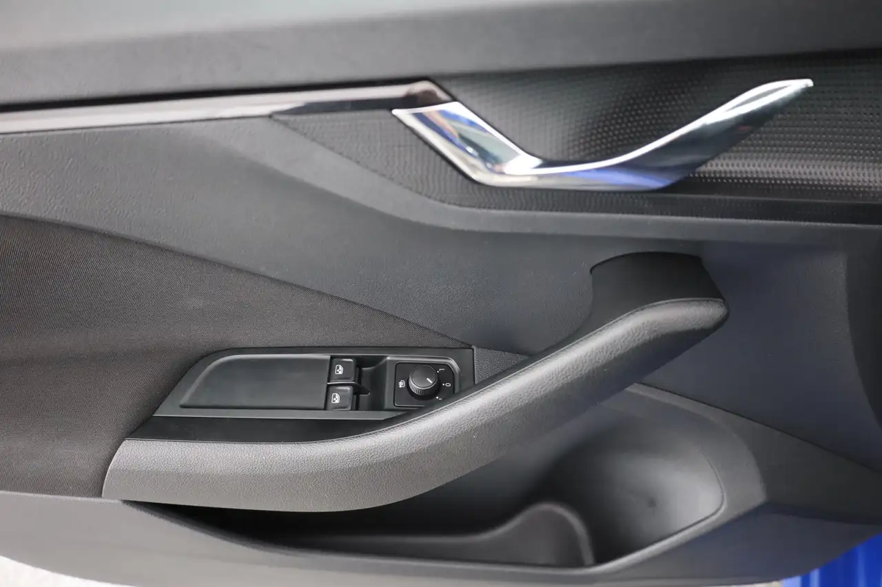 Skoda Kamiq 1.0 Active LED Spurhalte Bluetooth DAB, миниатюра 20