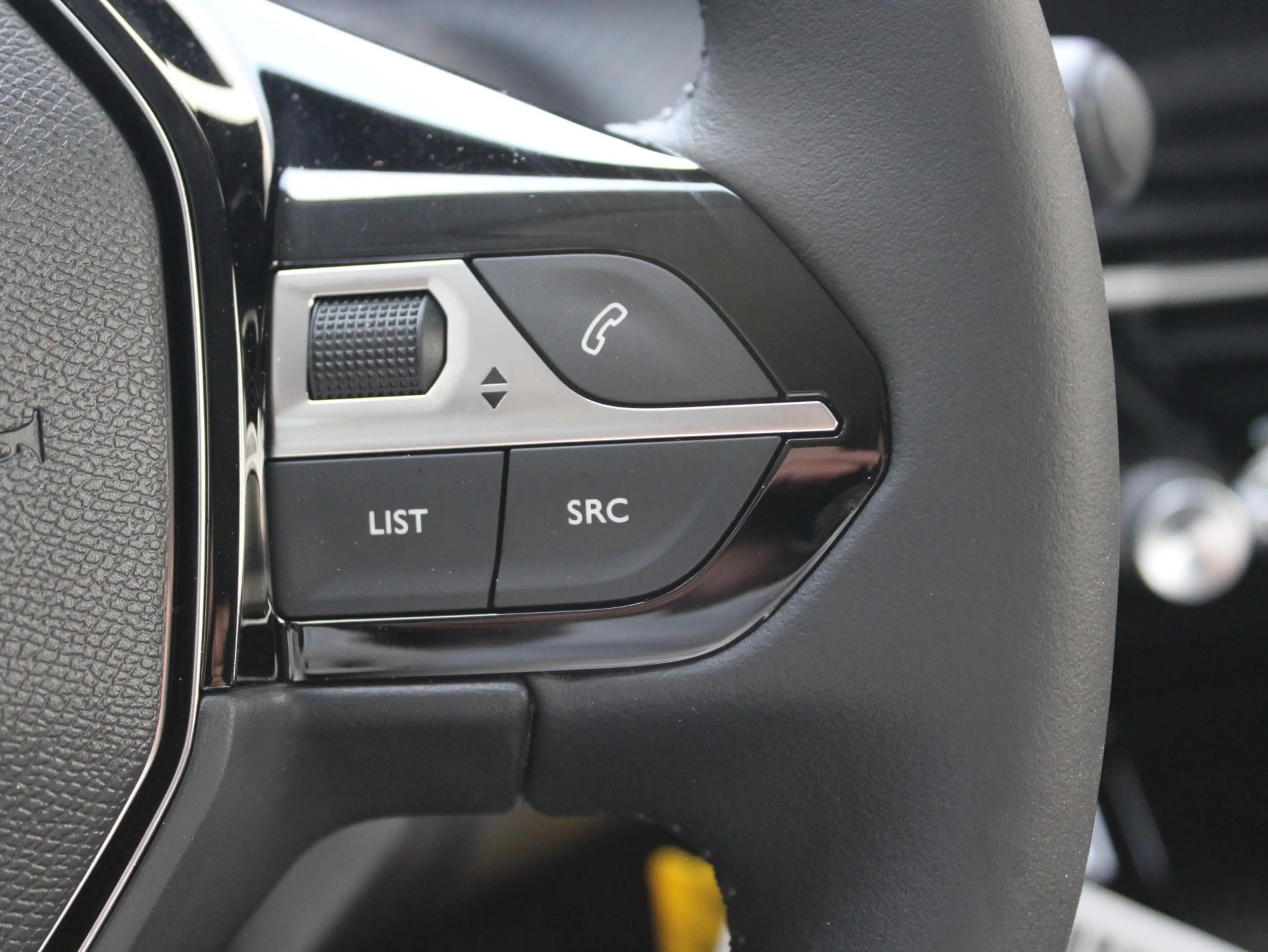 Peugeot 208 1.2 PT 100 Allure VOORRAADKORTING — photo 12
