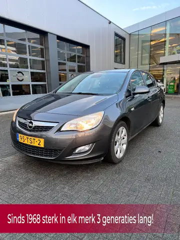 Opel Astra 1.4 Turbo Edition 5 deurs 120PK! UNIEK KMST NAP! A