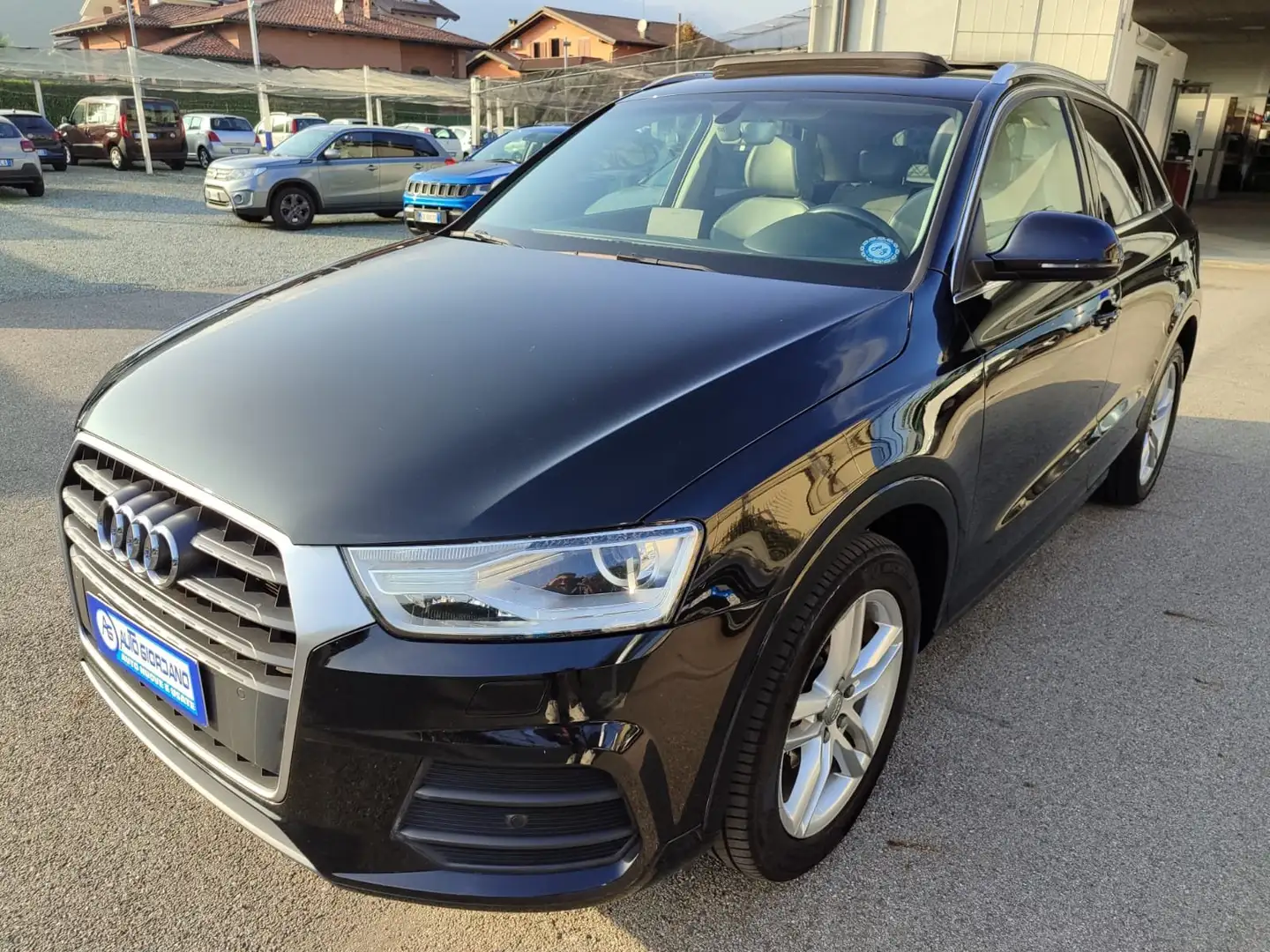 Audi Q3 2.0 TDI SPORT 4X4 150CV EURO 6B S-TRONIC Negro - 1