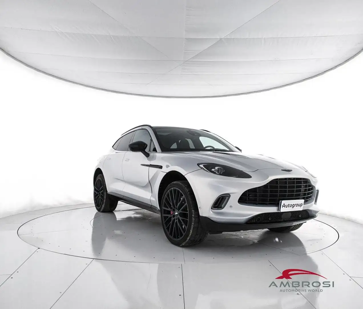 Aston Martin DBX 4.0 auto Silber - 2