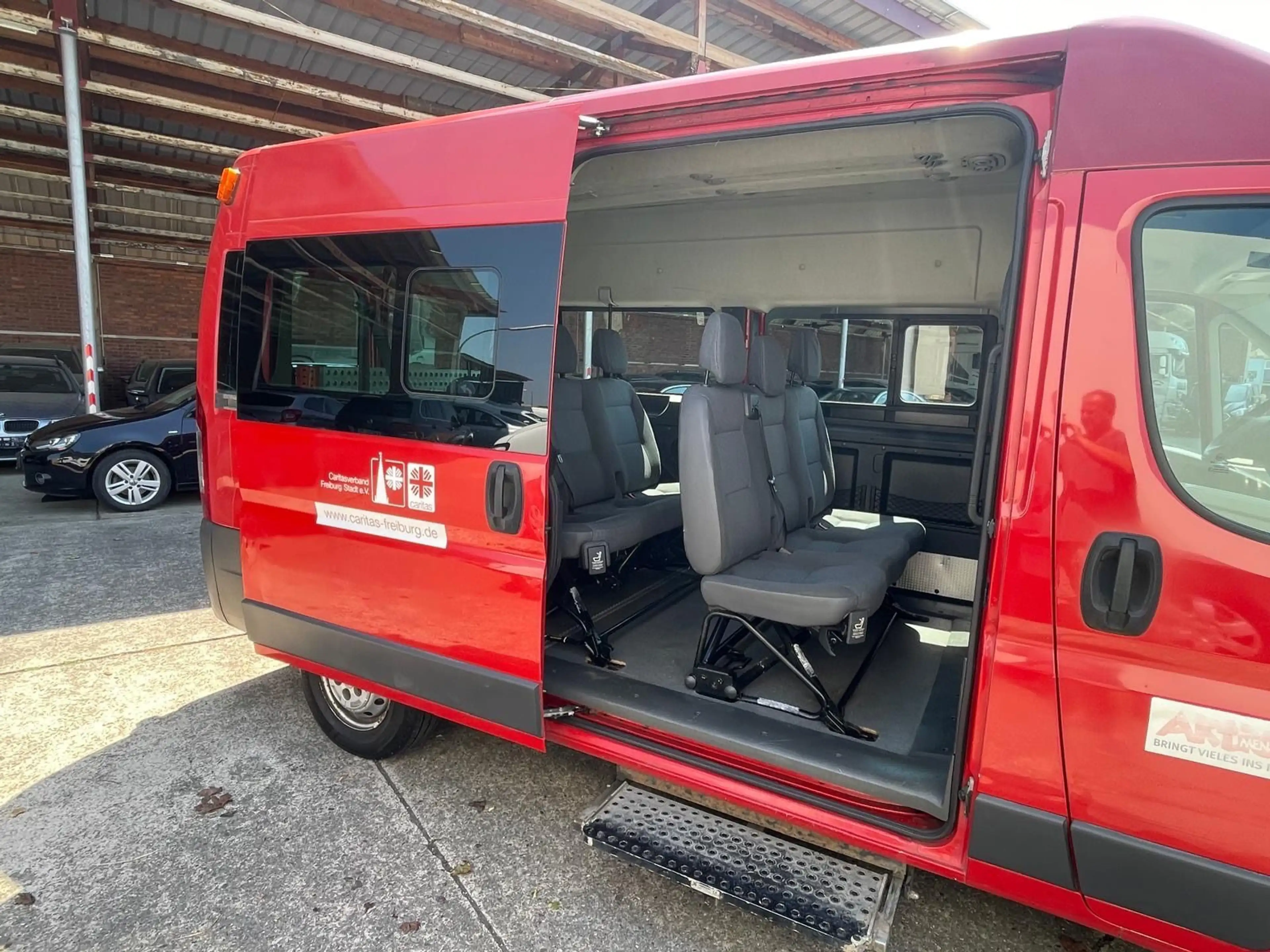 Peugeot Boxer HDi Luxus/KLIMA/ROLLSTUHL RAMPE — photo 14