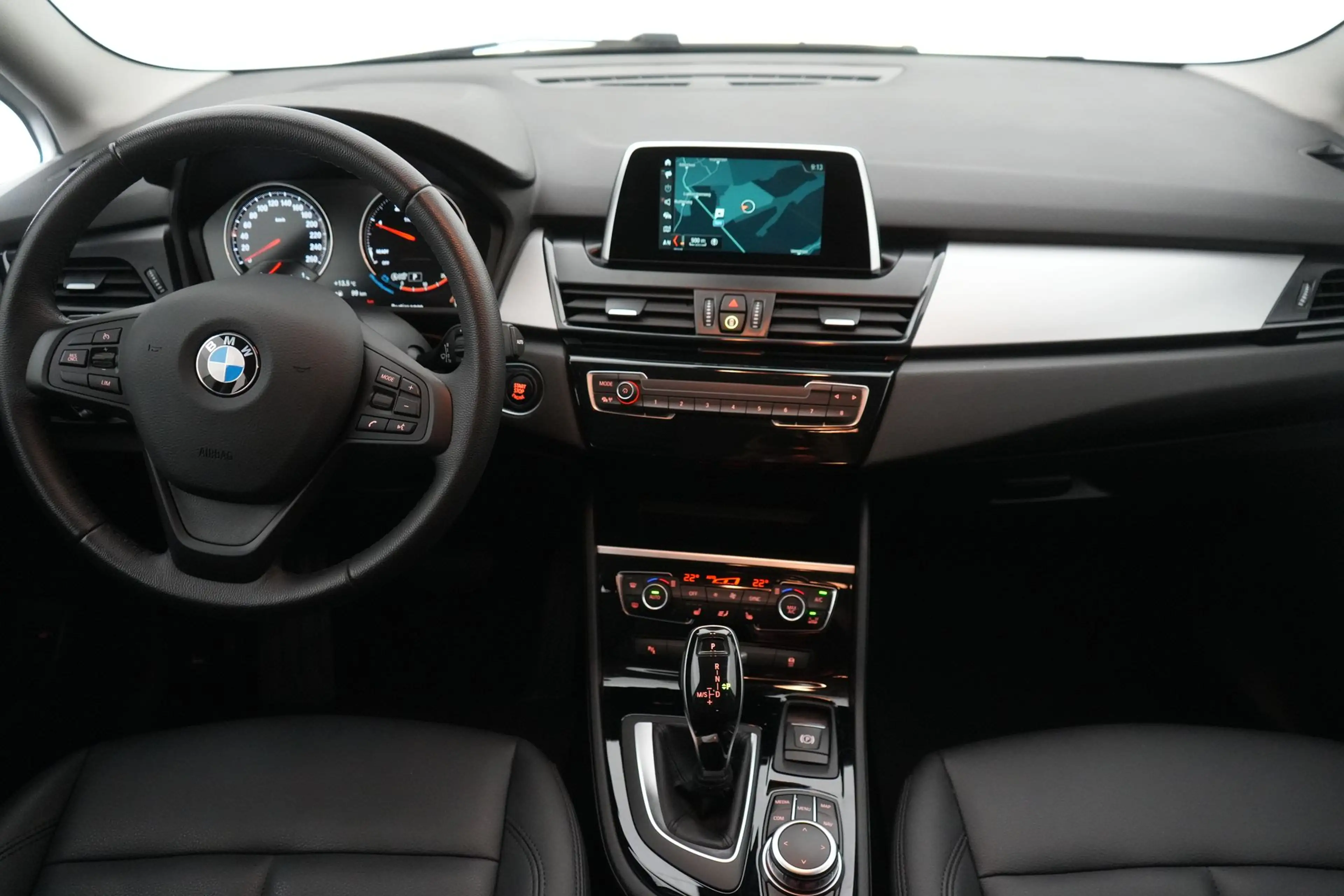 BMW 216 2 Gran Tourer 216dA Business LED GPS PDC CAM Keyle — photo 13