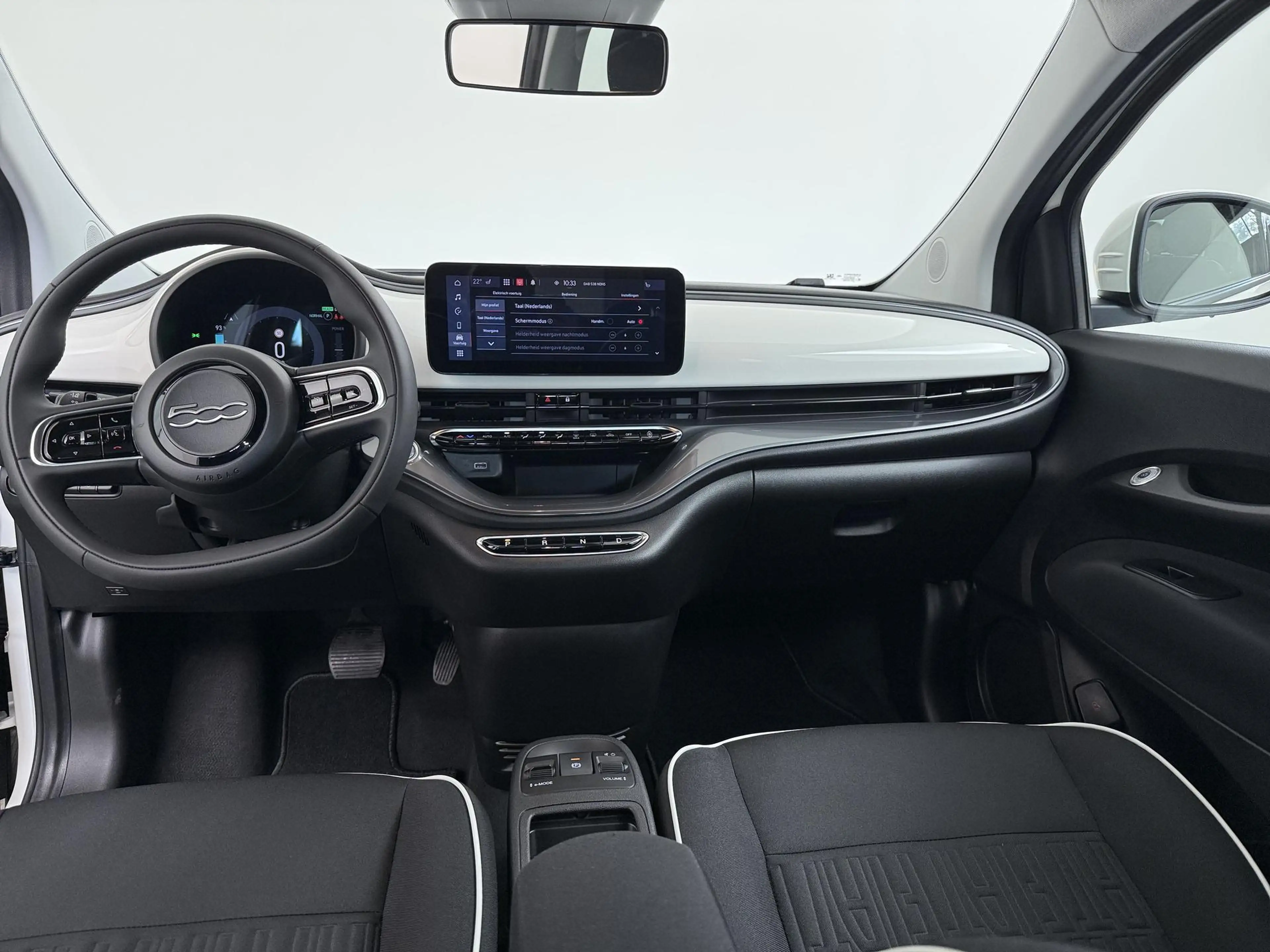 Fiat 500C 42 kWh | Parkeercamera | Stoel- & Voorruitverw. | — photo 9