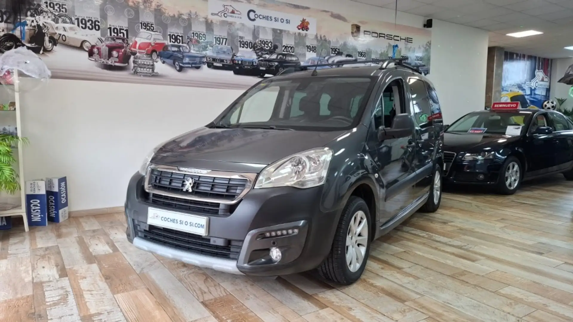 Peugeot Partner Tepee 1.2 PureTech Active 110 Gris - 1