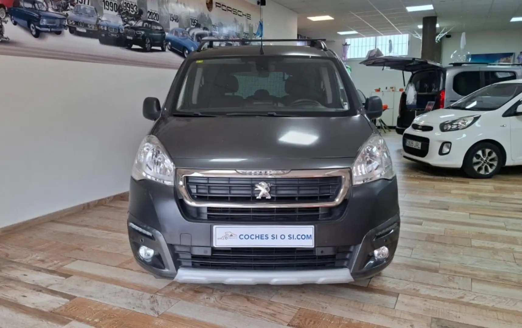 Peugeot Partner Tepee 1.2 PureTech Active 110 Gris - 2