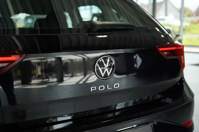 Volkswagen Polo view 12