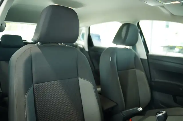 Volkswagen Polo view 15