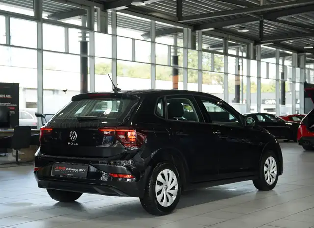 Volkswagen Polo view 7