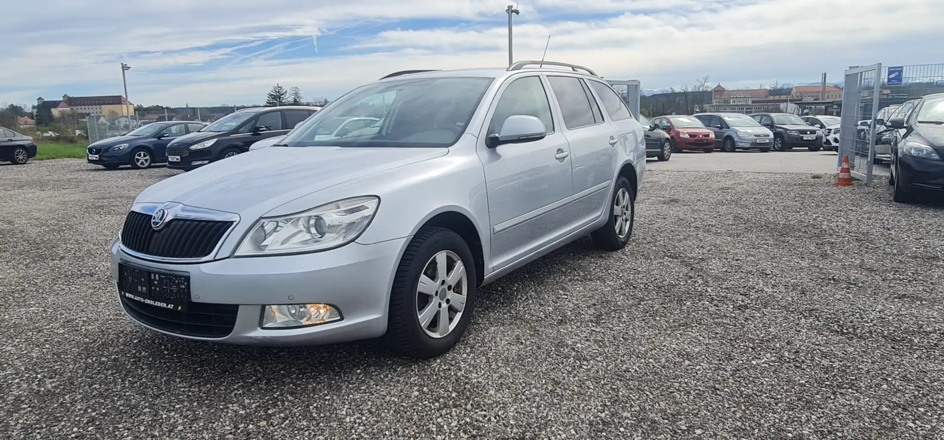 Skoda Octavia Combi Ambiente 2,0 TDI PD DPF 4x4 - 1