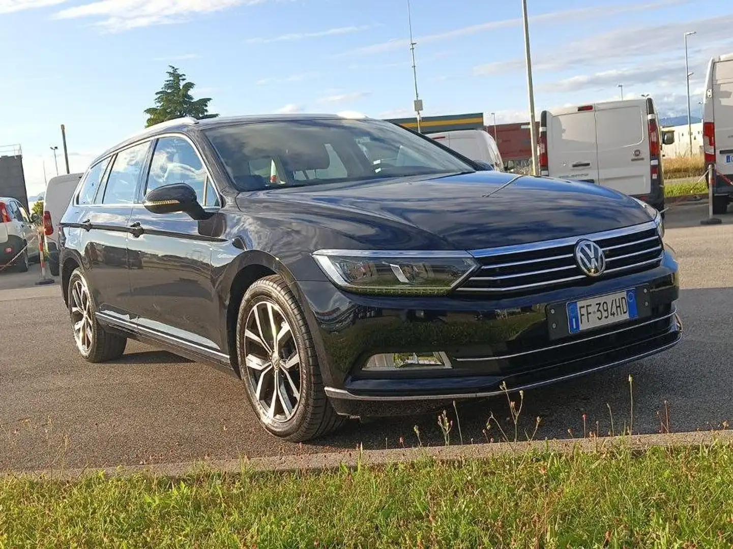 Volkswagen Passat Variant Passat Variant 2.0 tdi Executive 150cv dsg Noir - 1