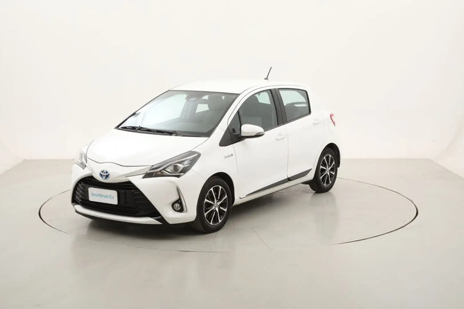 Toyota Yaris Hybrid Active 1.5 Full Hybrid 101CV Bianco - 1