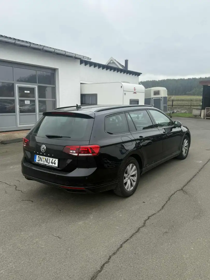 Volkswagen Passat 1.6 TDI SCR DSG Business - 2