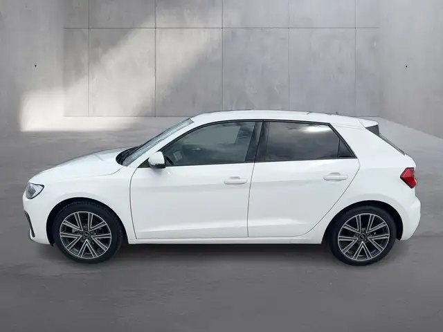 Audi A1 view 4