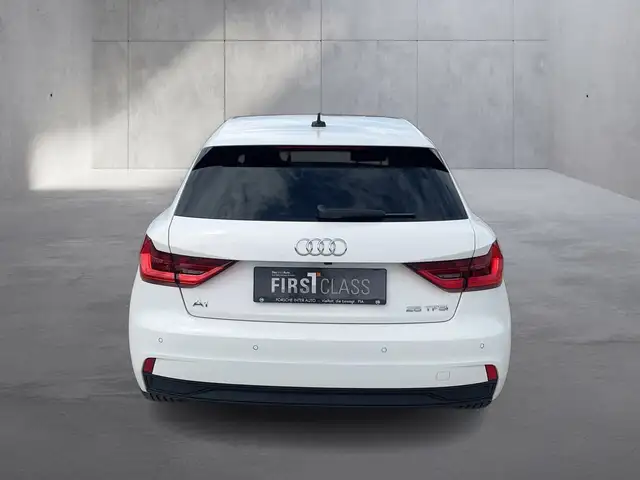 Audi A1 view 7
