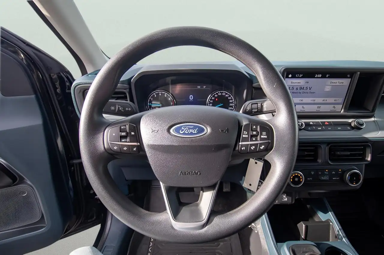 Ford Maverick снимка Ford Maverick