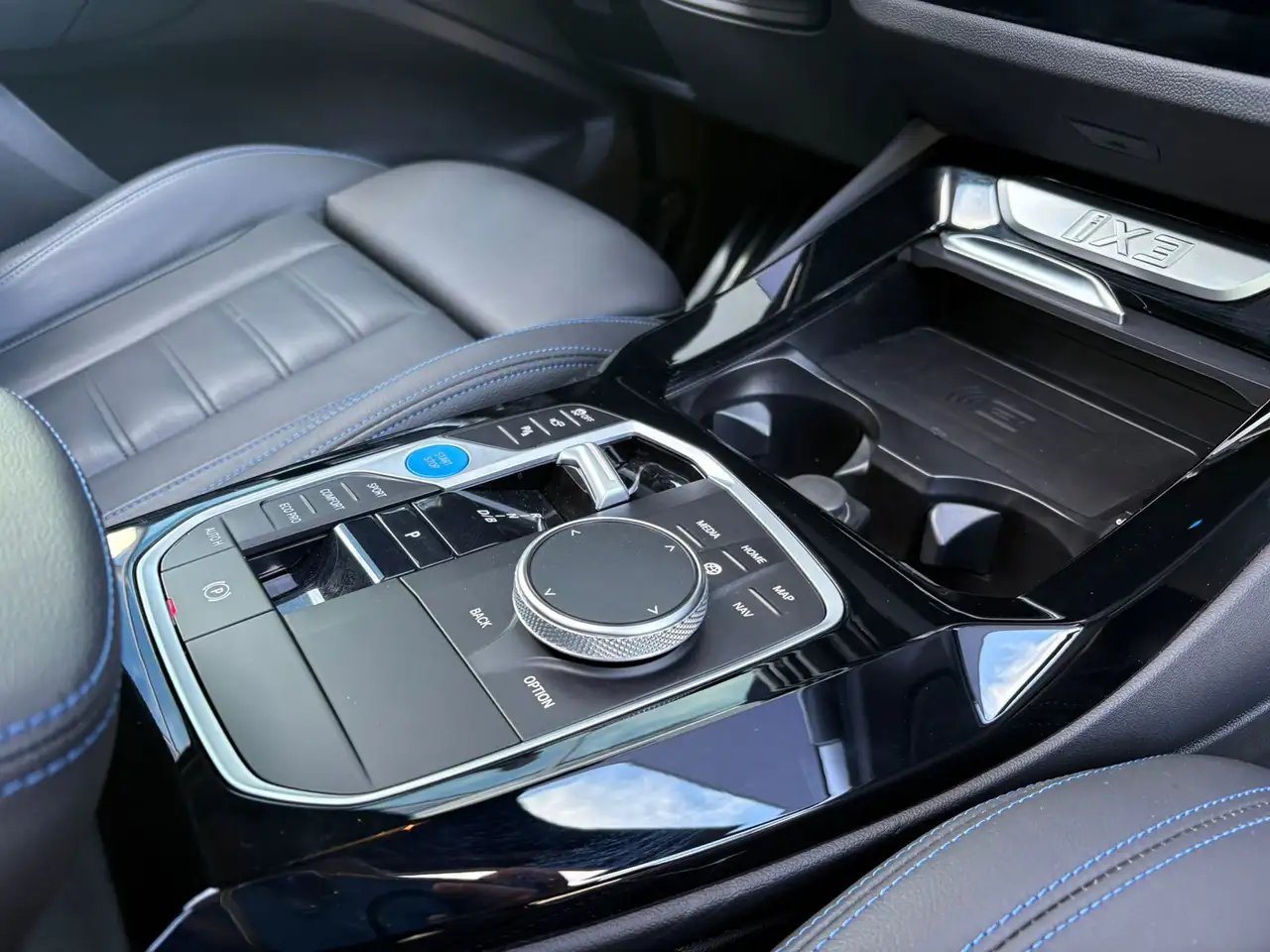 BMW iX3 High Executive Edition M-Sport 80 kWh Panoramadak, миниатюра 27