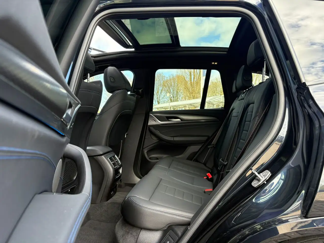 BMW iX3 High Executive Edition M-Sport 80 kWh Panoramadak, миниатюра 15