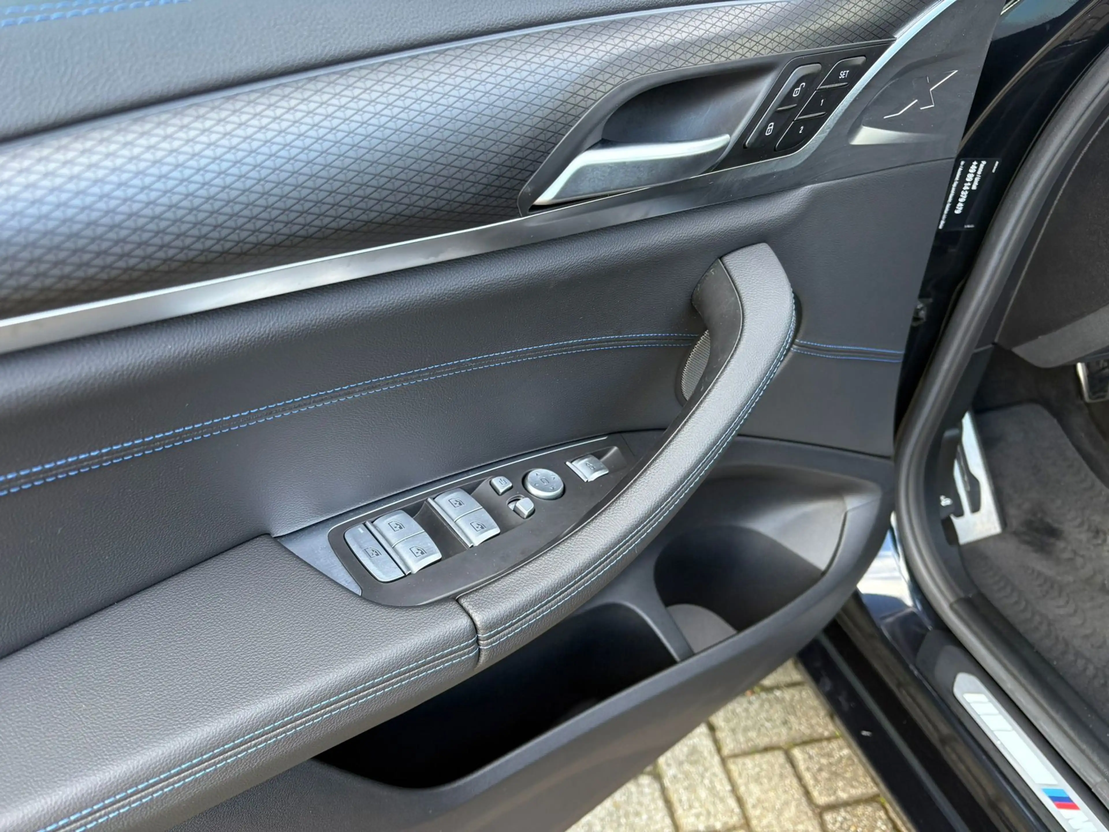BMW iX3 High Executive Edition M-Sport 80 kWh Panoramadak — photo 32