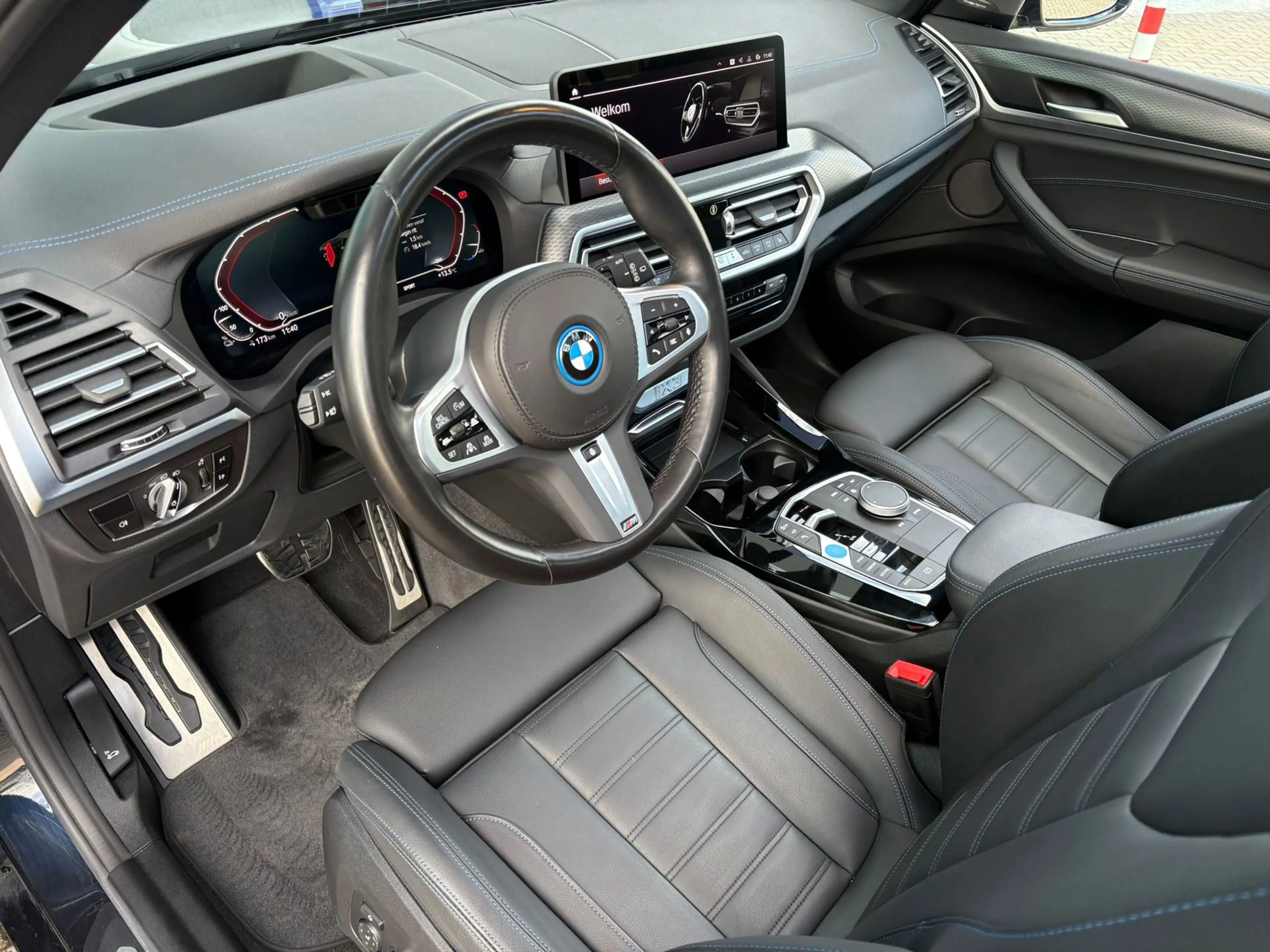 BMW iX3 High Executive Edition M-Sport 80 kWh Panoramadak — photo 6