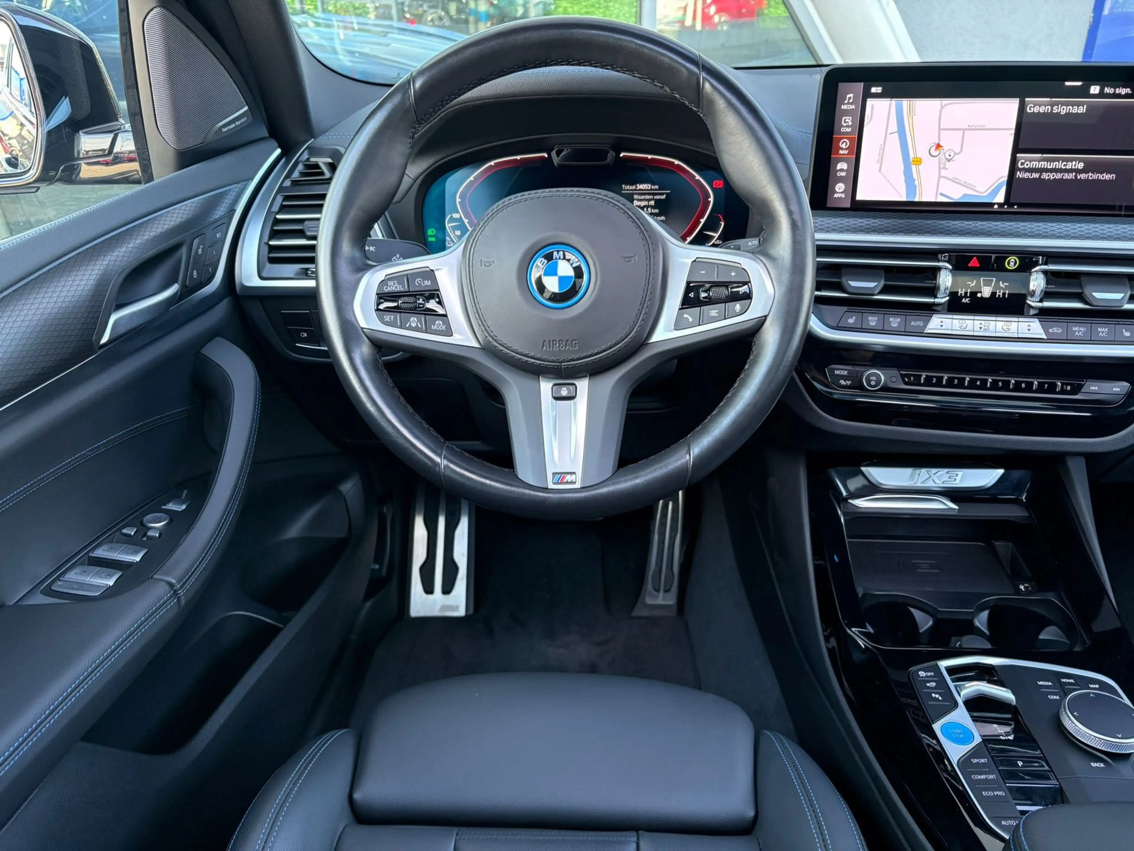 BMW iX3 High Executive Edition M-Sport 80 kWh Panoramadak — photo 45