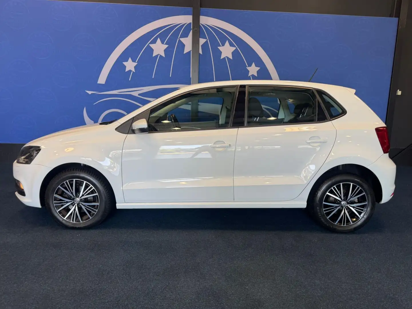 Volkswagen Polo 1.2 TSI 90-PK / BLUEMOTION / HIGHLINE - WHITE / BL Wit - 2