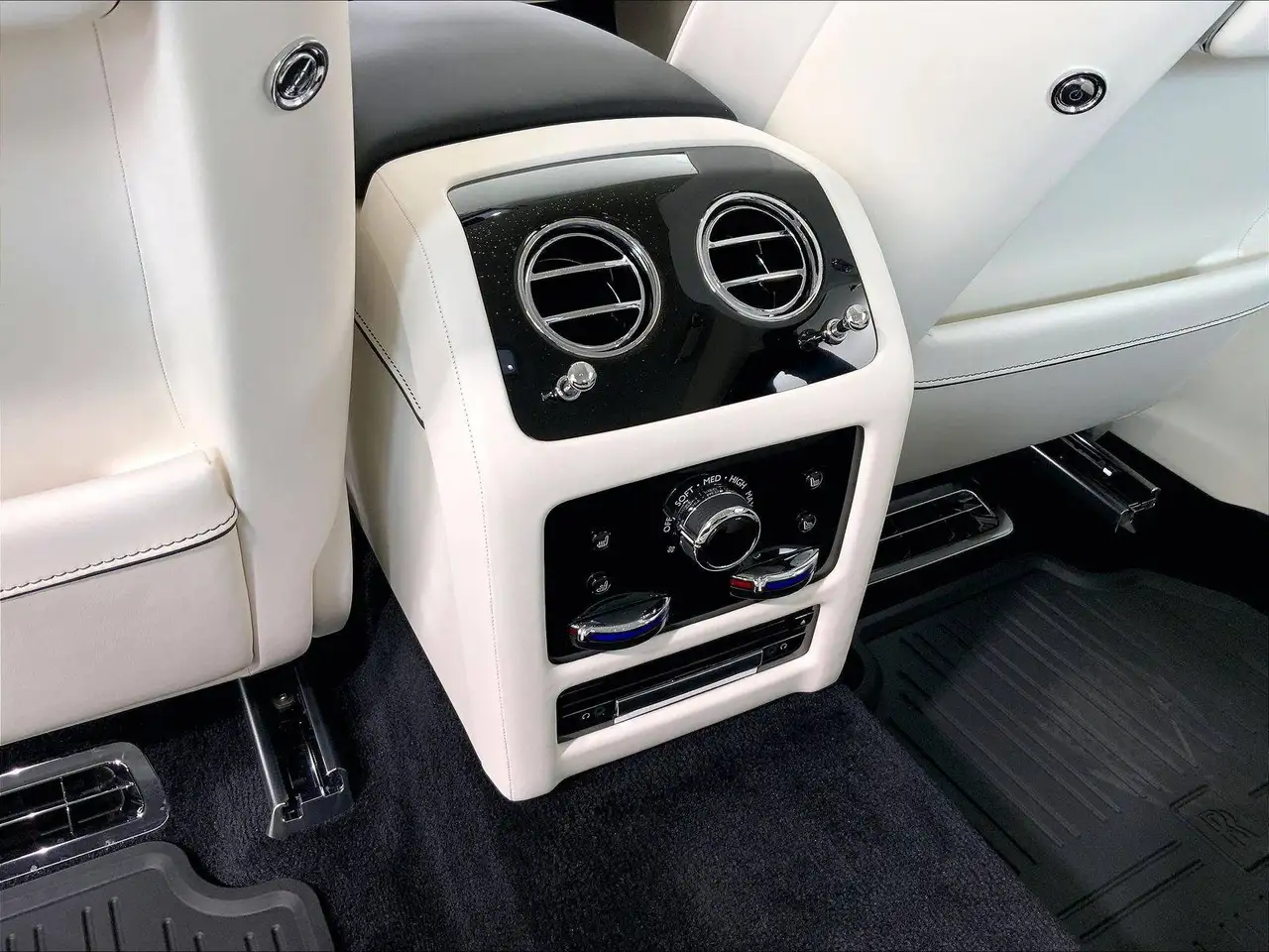 Rolls-Royce Ghost fotografie Rolls-Royce Ghost