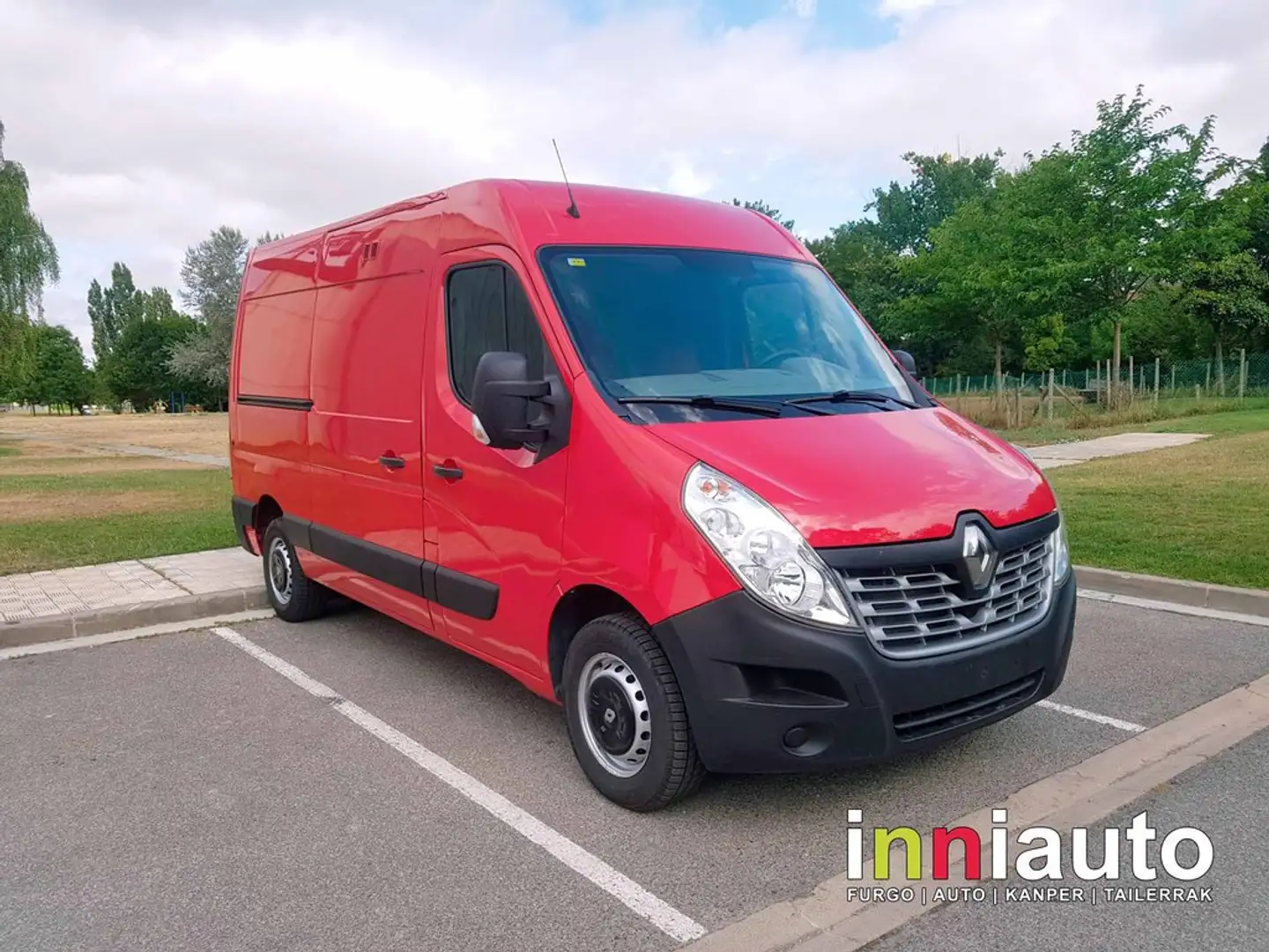Renault Master Furgón T L2H2 3500 dCi 96kW (130CV) E6 Red - 1