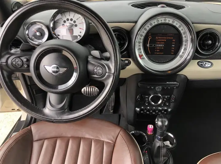 MINI Cooper 2011, foto 6
